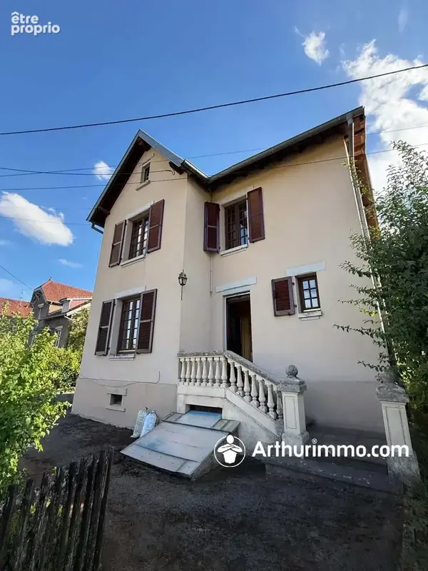 Maison à CRAVANCHE