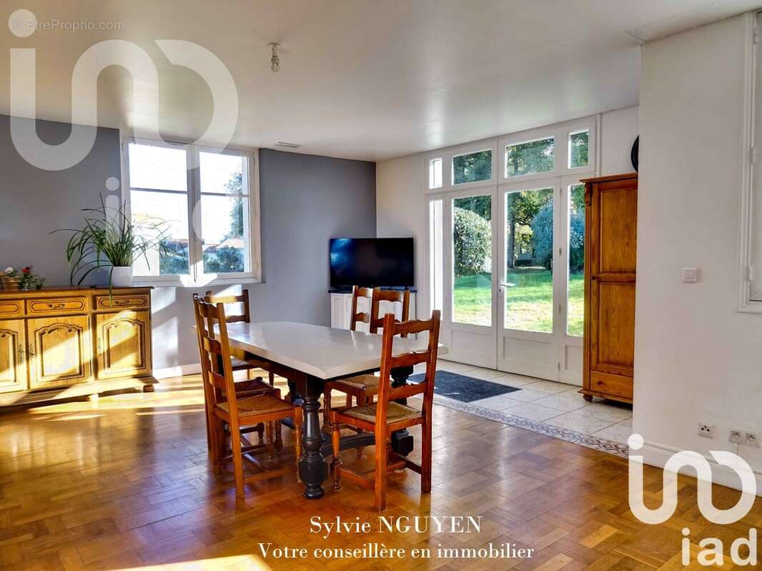 Photo 5 - Maison à LA COURONNE