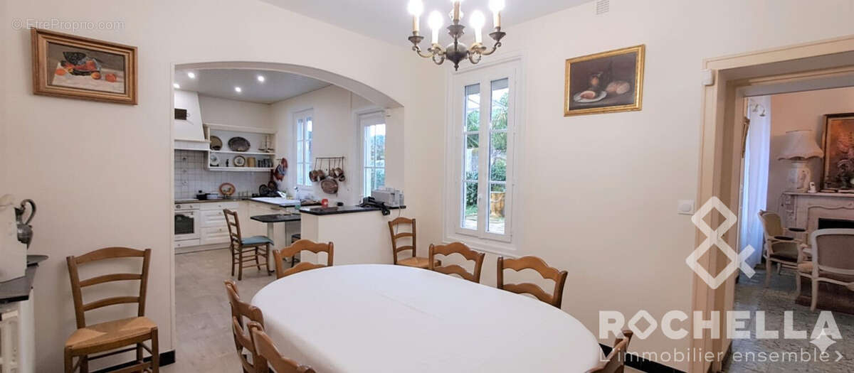 Maison à TONNAY-CHARENTE