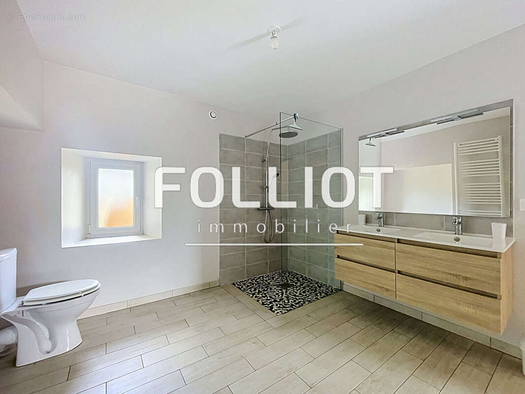 A VENDRE - Maison à Saint André de l'Épine - photo 5