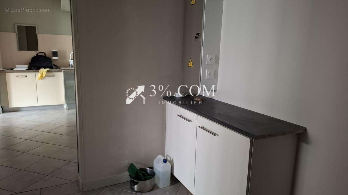 Commerce à FRIVILLE-ESCARBOTIN