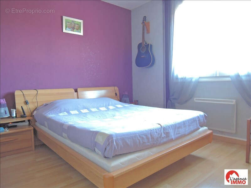 A vendre a saint aignan de grand lieu - jolie maison de 70m2, 2 chambres, jardin et garage - photo 5