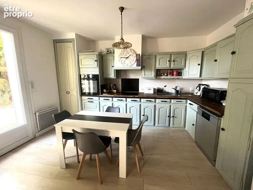 Exclu sarrians maison avec jardin garage et atelier - photo 4