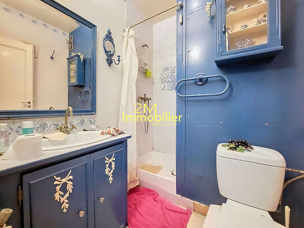 Maison à VERT-SAINT-DENIS