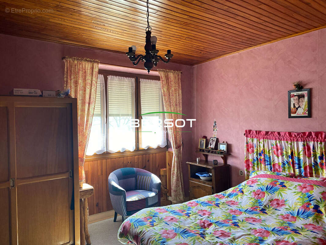 Maison à BAUME-LES-DAMES