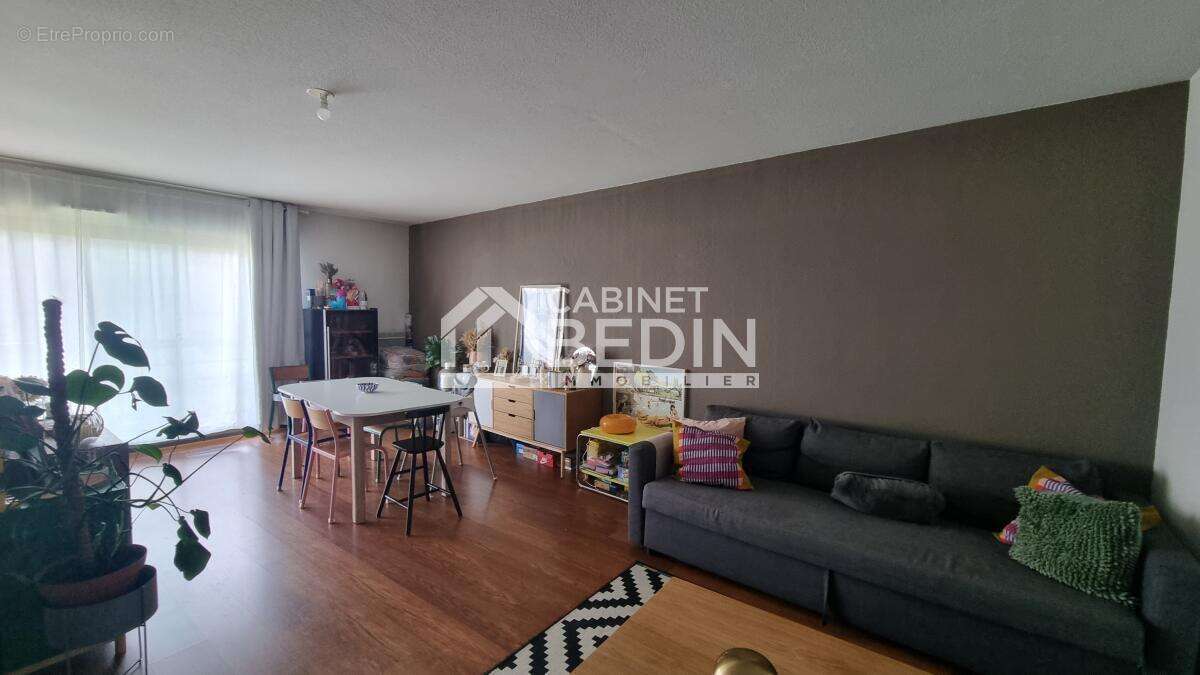 Appartement à BORDEAUX