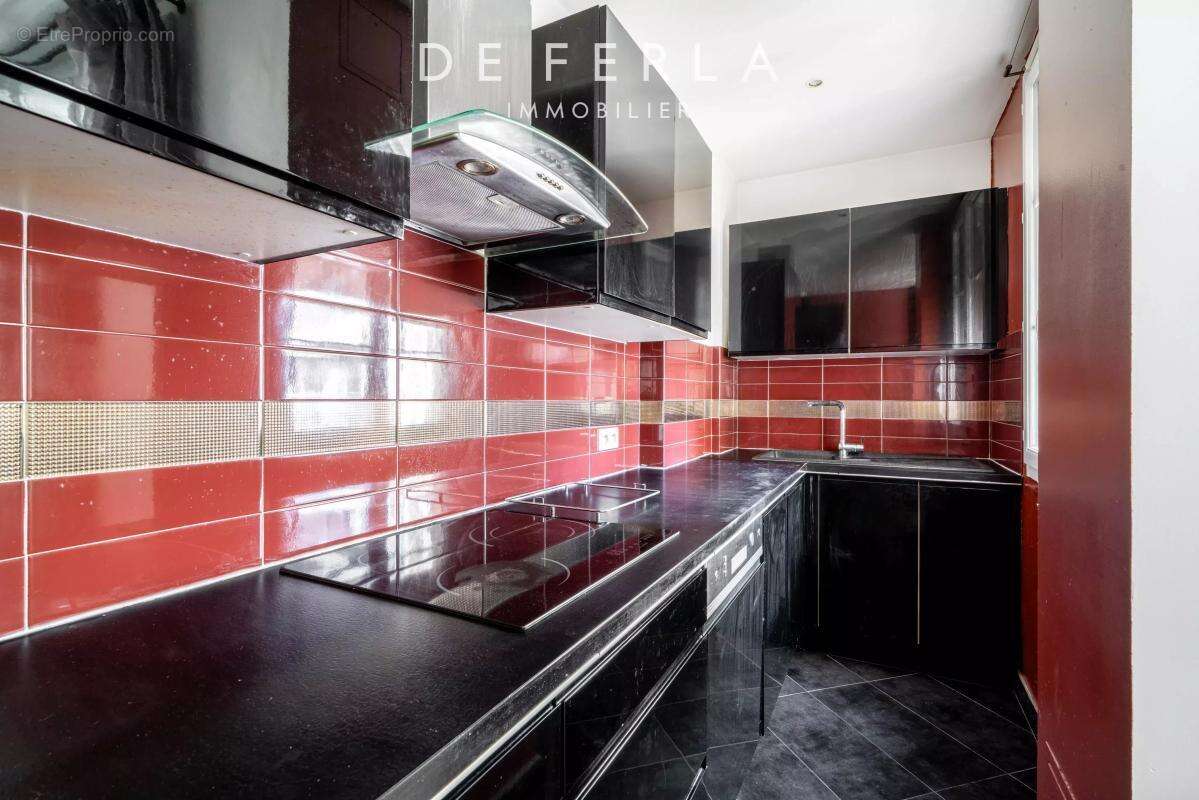 Appartement à PARIS-15E