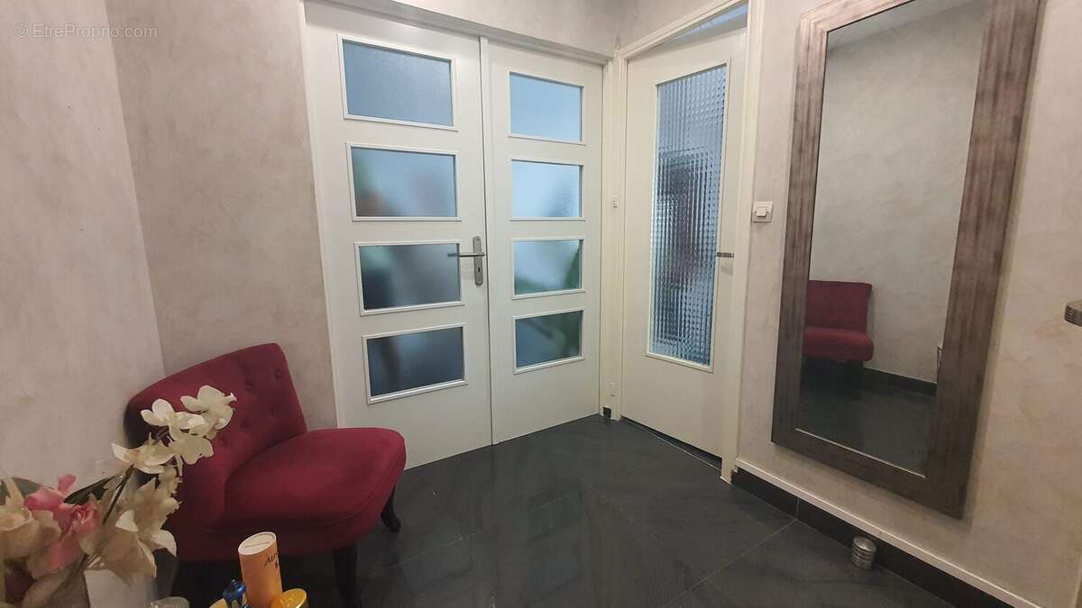 Appartement à CHENOVE