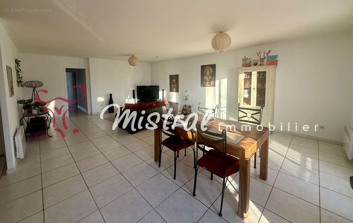 Appartement à AIGUES-MORTES