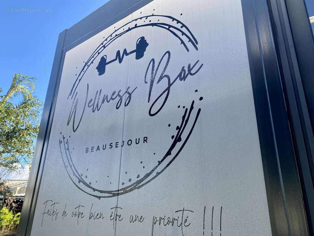 Terrain à SAINTE-MARIE