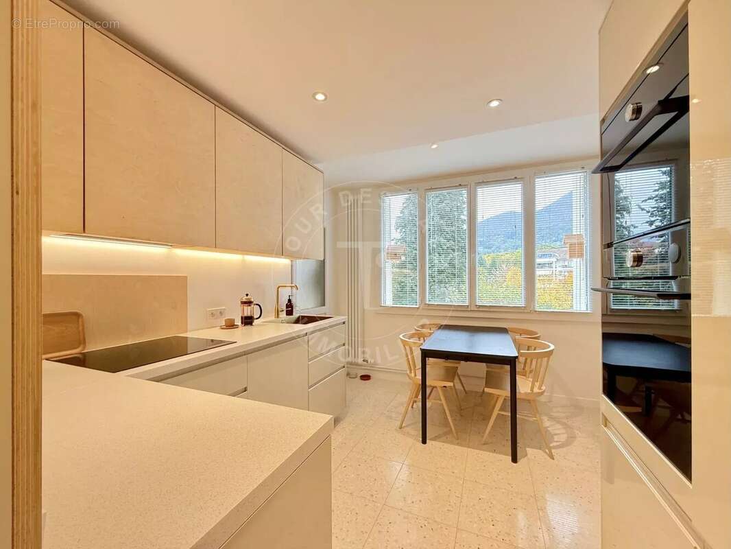 Appartement à ANNECY-LE-VIEUX