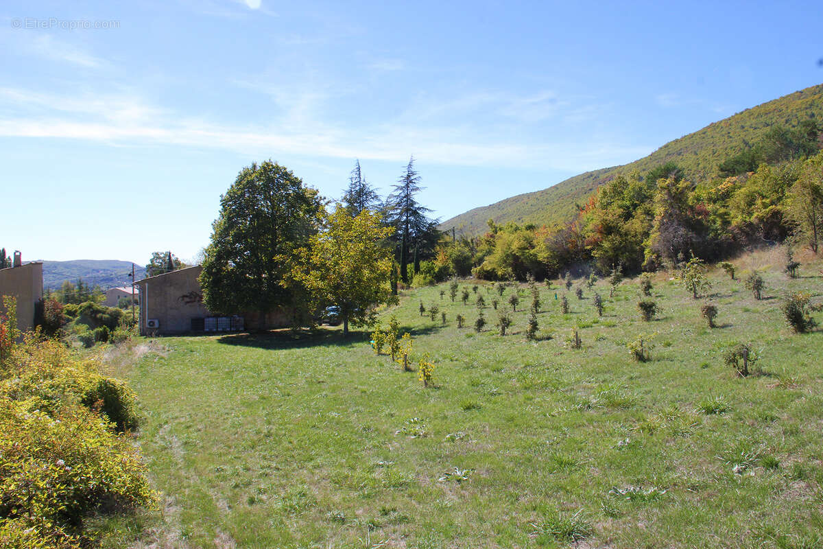 Maison de 182 m2 accessible PMR avec ascenseur   Terrain de 4 000 m2 - photo 16