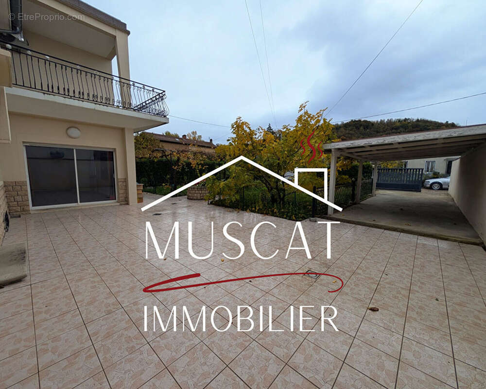 Maison à BOURGOIN-JALLIEU