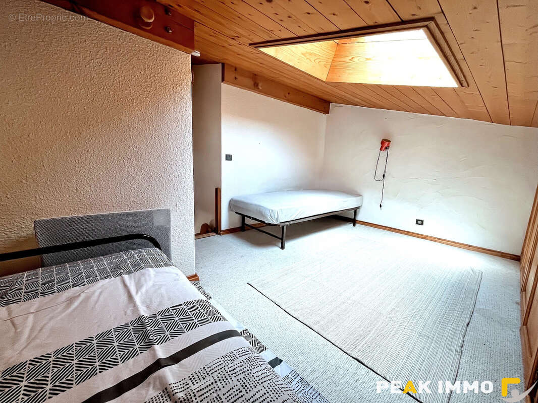 F2 Duplex + Cabine - 29.30 m2 Loi Carrez- 39 m2 utiles - Combloux - photo 13
