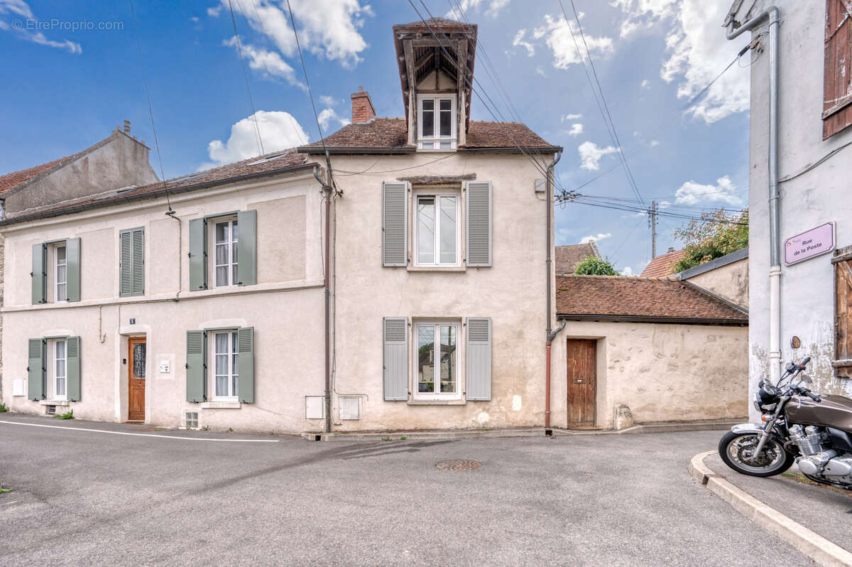 Maison à VILLEPREUX