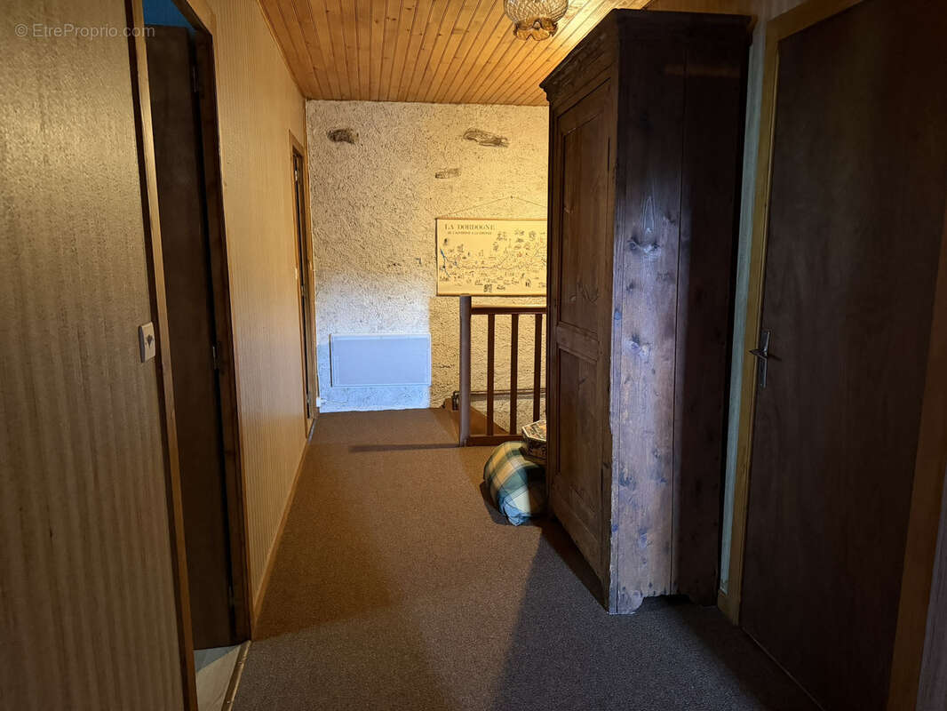 Maison en Pierre 4 Chambres avec Jardin - photo 18