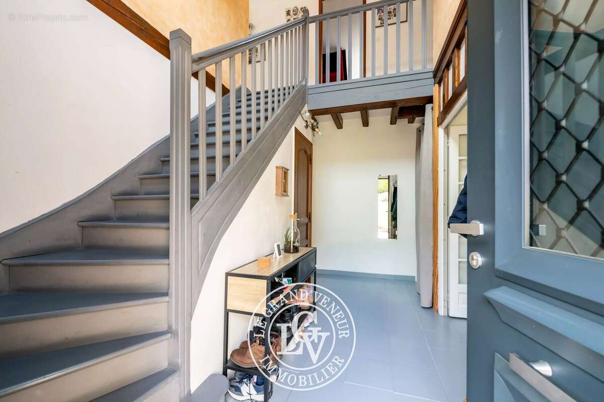 Maison à FONTAINEBLEAU