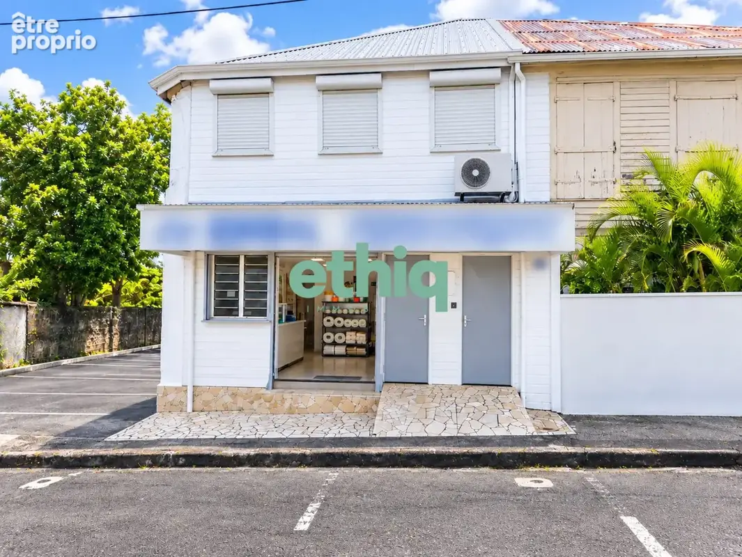 Appartement à BASSE-TERRE