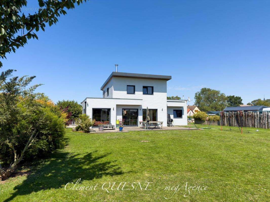 Maison contemporaine / vaste sejour / 3 chambres - photo 2
