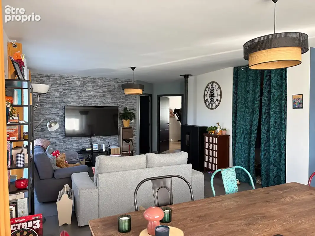 A vendre Plumelin maison, 86m², 2 chambres, terrain d'environ 1144m² - photo 3