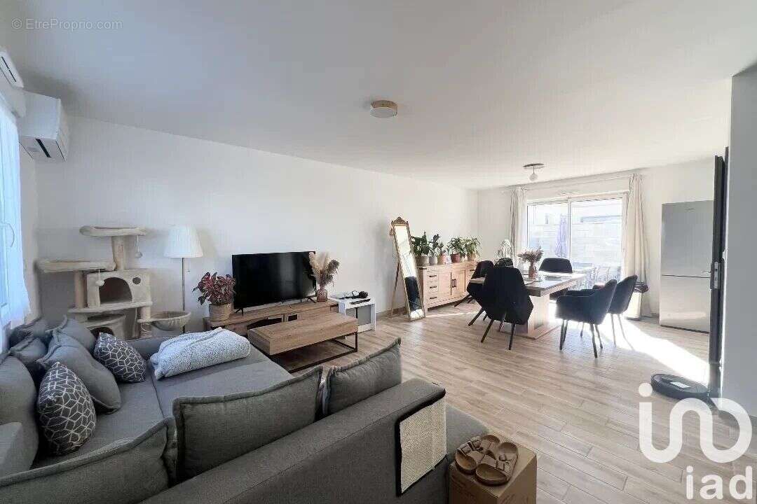 Photo 3 - Maison à BUCHERES