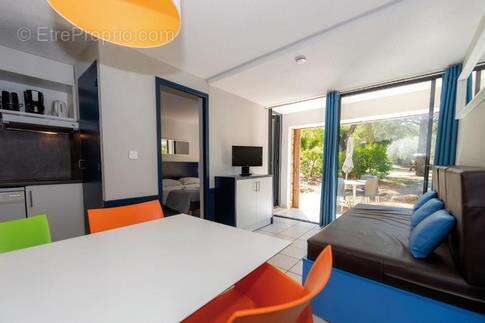 Appartement à BERRIAS-ET-CASTELJAU