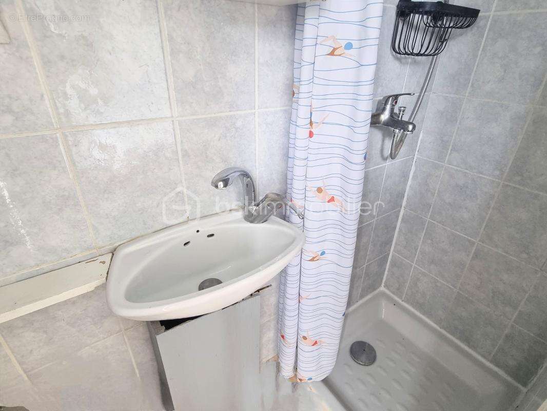 Appartement à PARIS-20E