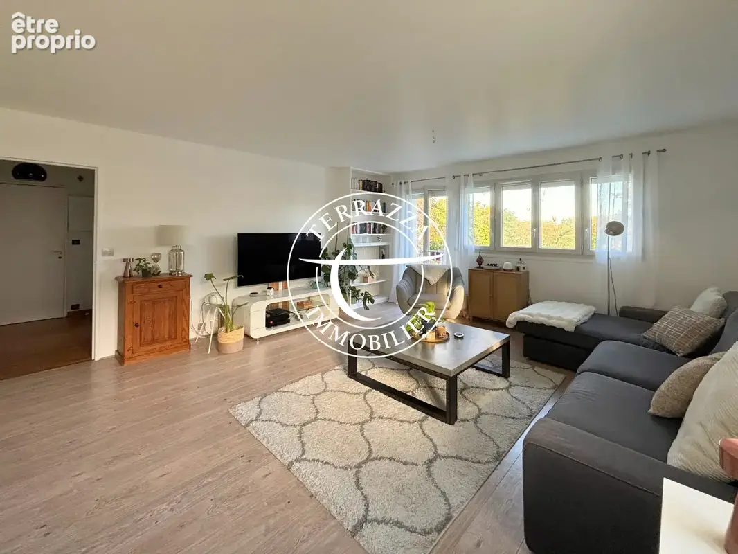 Photo Appartement à Bougival au prix de 398 000€