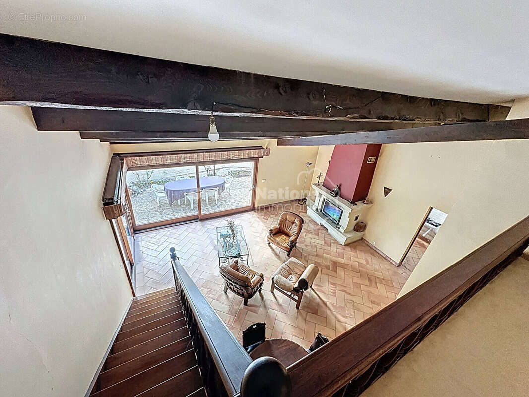 Maison à PERNES-LES-FONTAINES