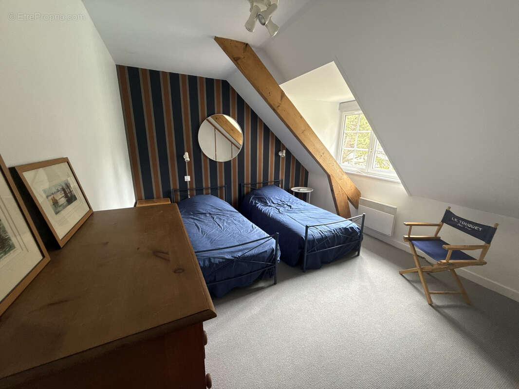 Au coeur de la forêt proche du golf, charmant 4 pièces avec 3 chambres - photo 7