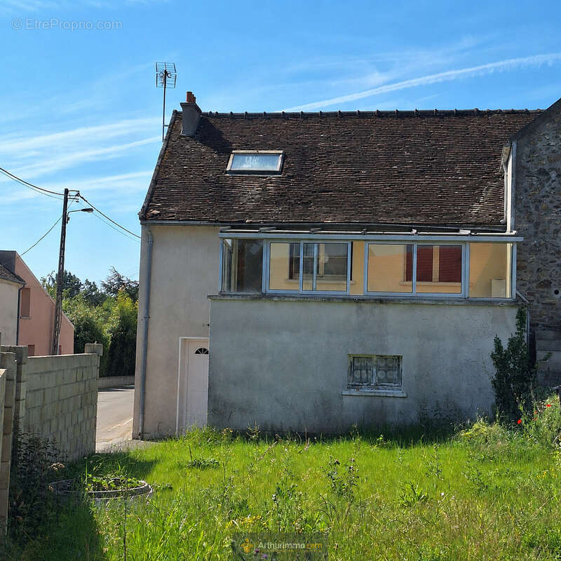 Maison à MARLES-EN-BRIE
