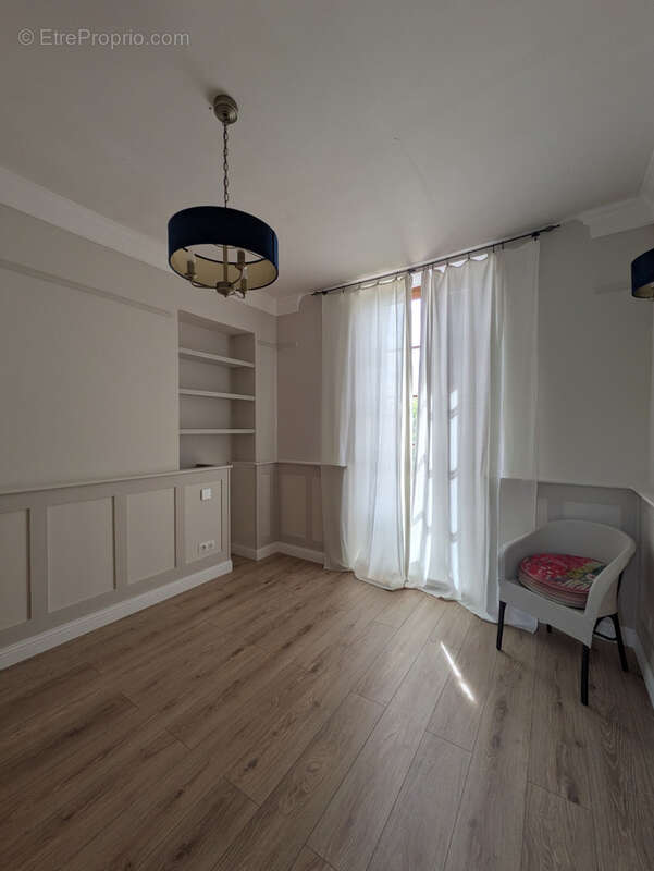 Maison à AUTHON-EBEON