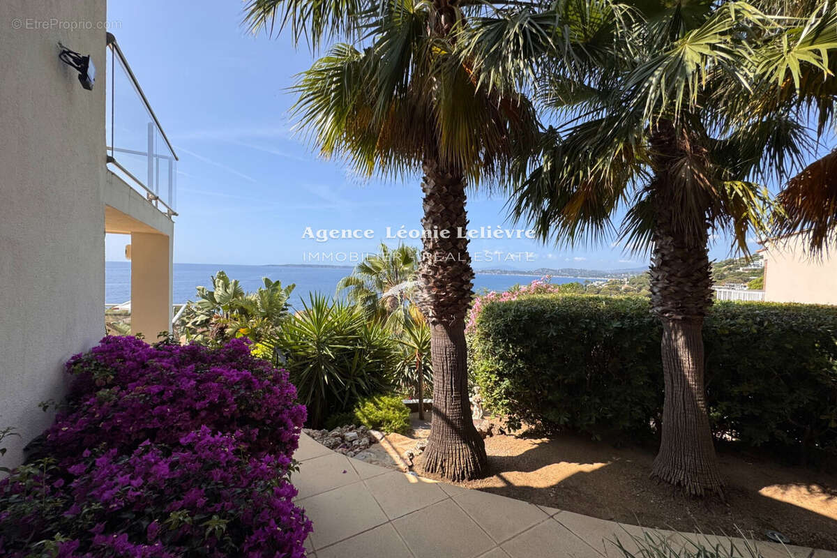 Maison à LES ISSAMBRES