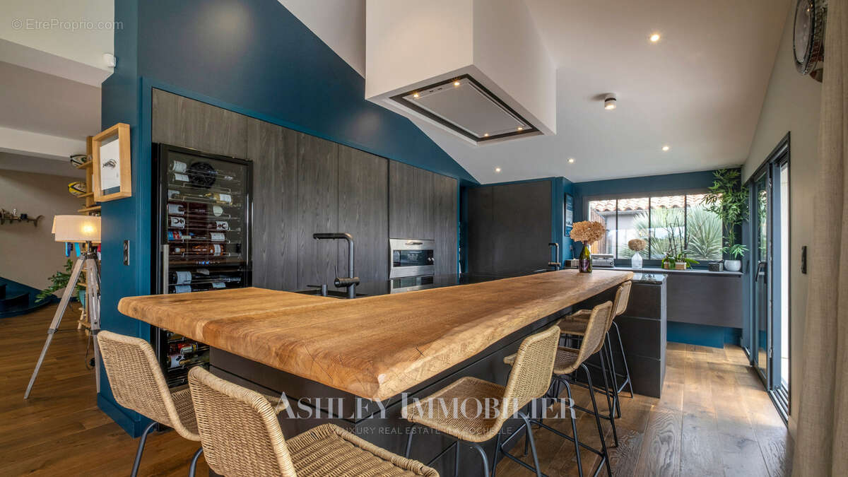 Maison à LA ROCHELLE