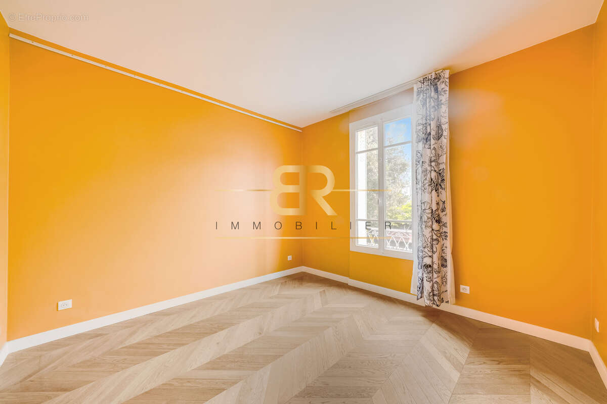 Maison / jardin / traversant / tour eiffel - photo 4