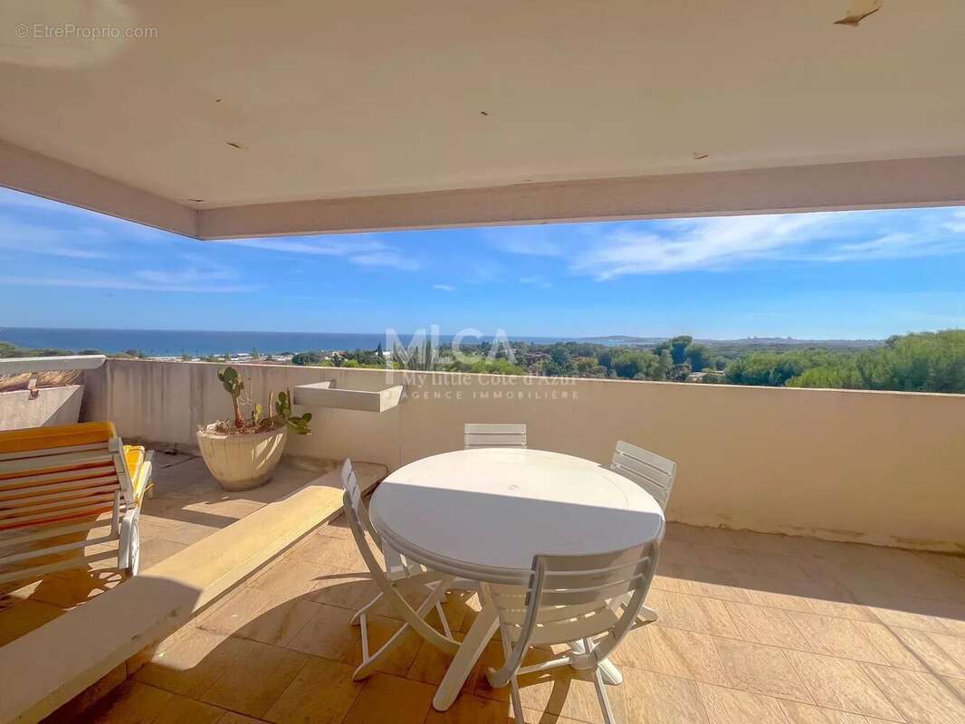 Appartement à VILLENEUVE-LOUBET