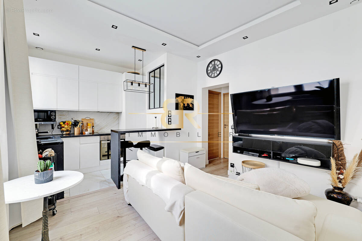 Appartement à COLOMBES