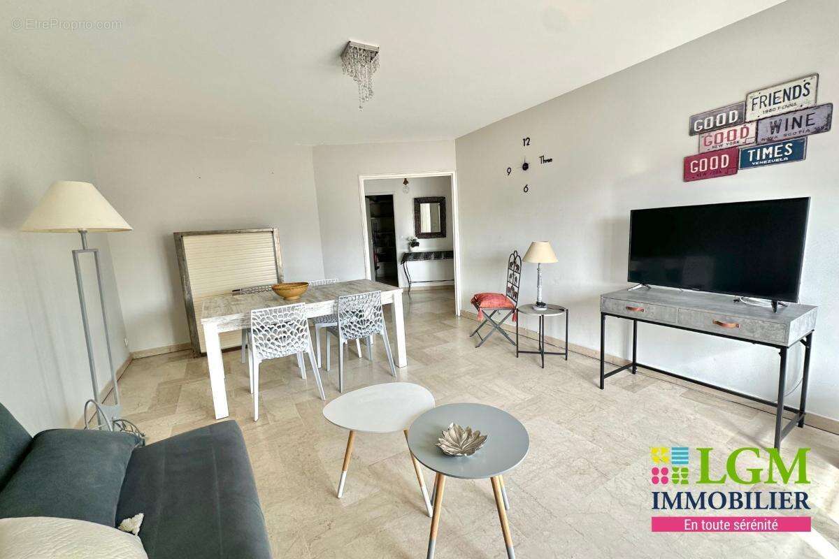 Appartement à NIMES