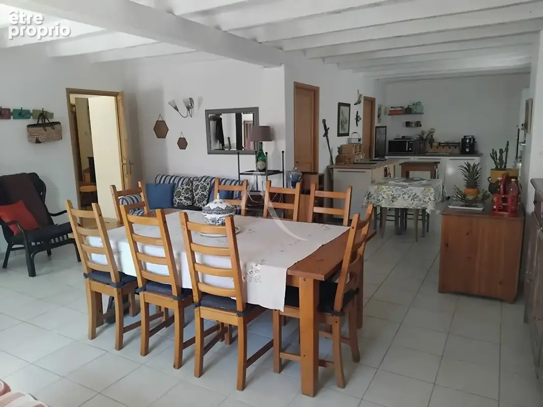 A vendre maison entre Carcassonne et Narbonne 7 pièce(s) 190 m² avec jardin et garage - photo 7