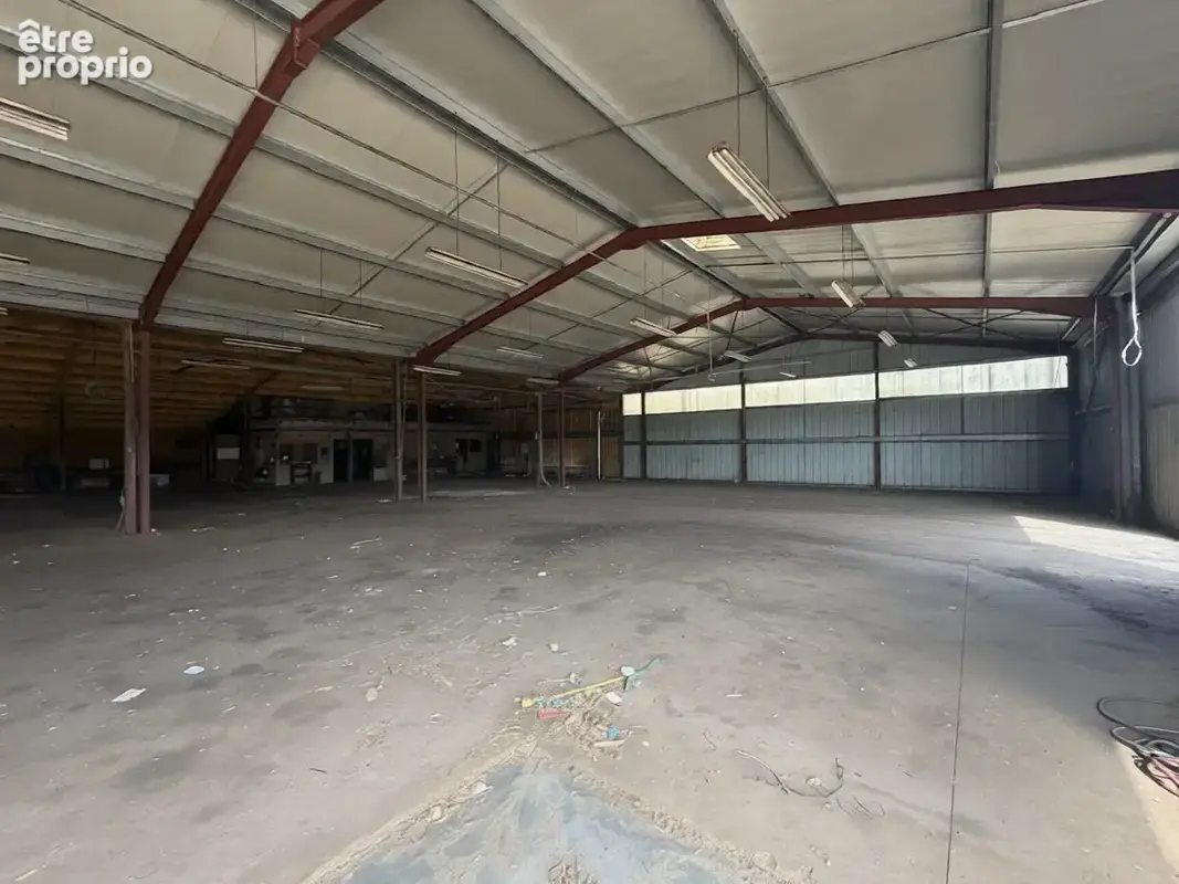 Photo Commerce à Belin-Beliet au prix de 570 000€