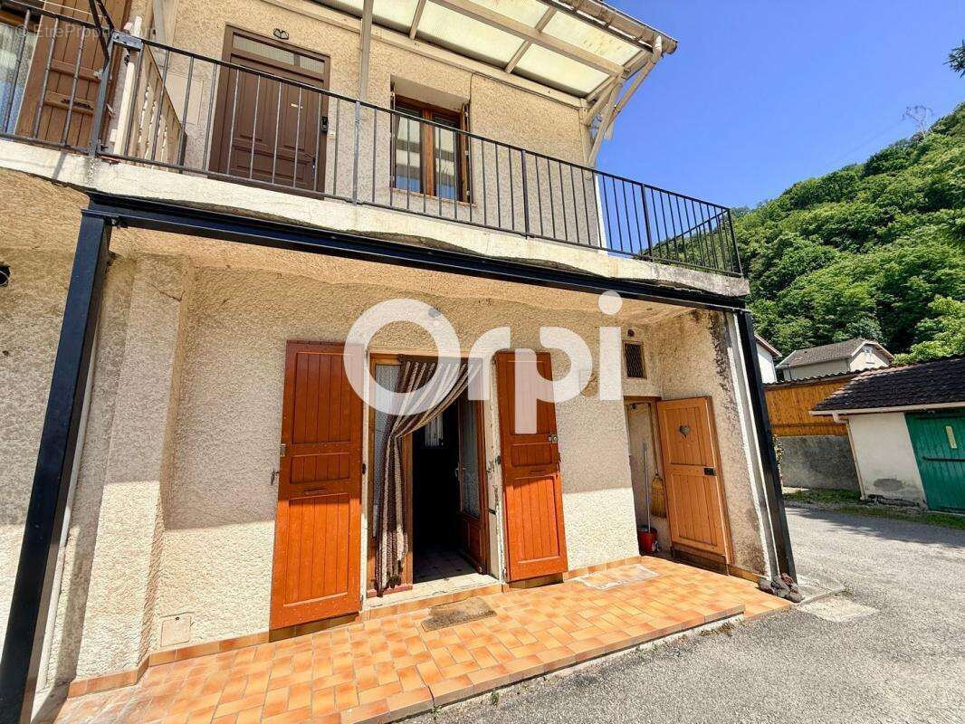 Appartement à VILLARD-BONNOT