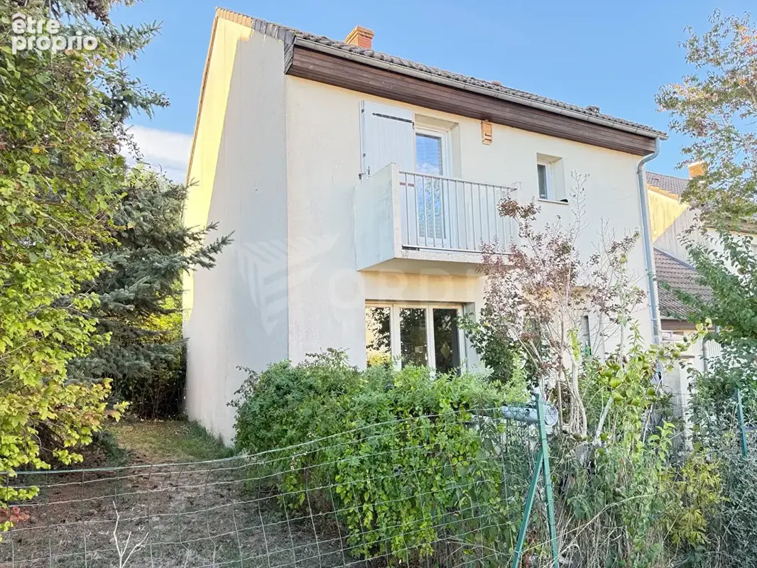 Photo Maison à Beaulieu-Sur-Loire au prix de 112 000€