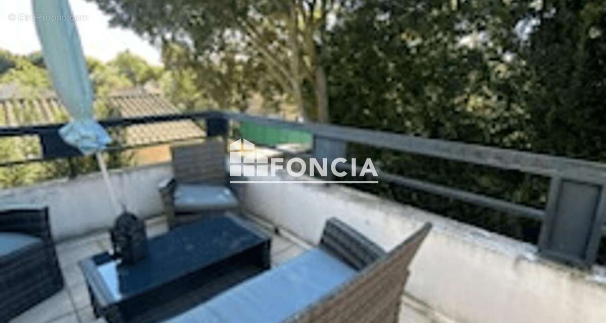 Appartement à SALON-DE-PROVENCE