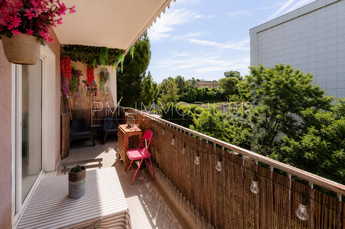Appartement à MARSEILLE-11E