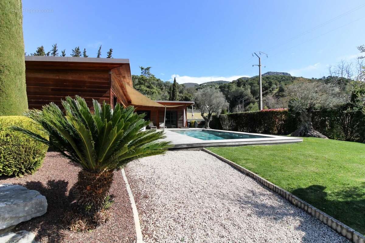 Maison à SAINT-BLAISE