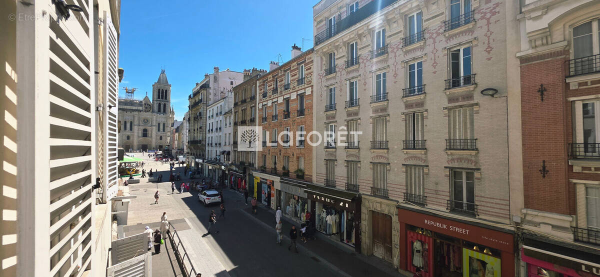 Appartement à SAINT-DENIS