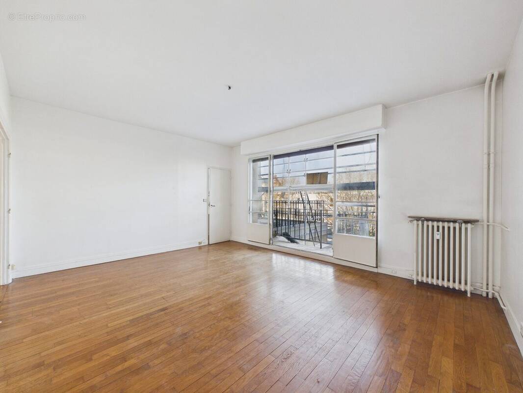 Appartement à PARIS-6E