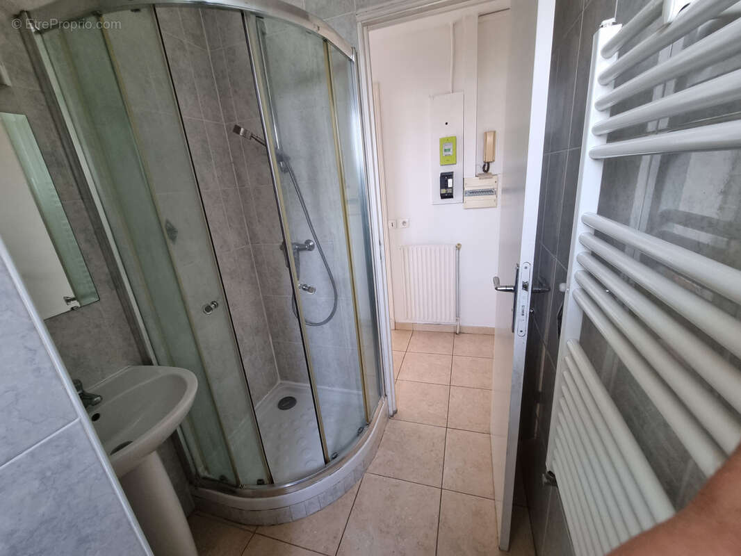 Maisons-alfort charentonneau - 3p 50.57m2 avec jardin partage - parking - photo 12