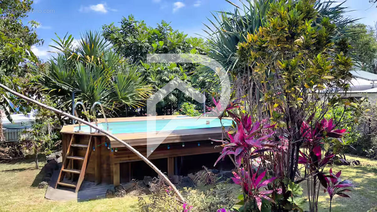 Maison à SAINT-JOSEPH