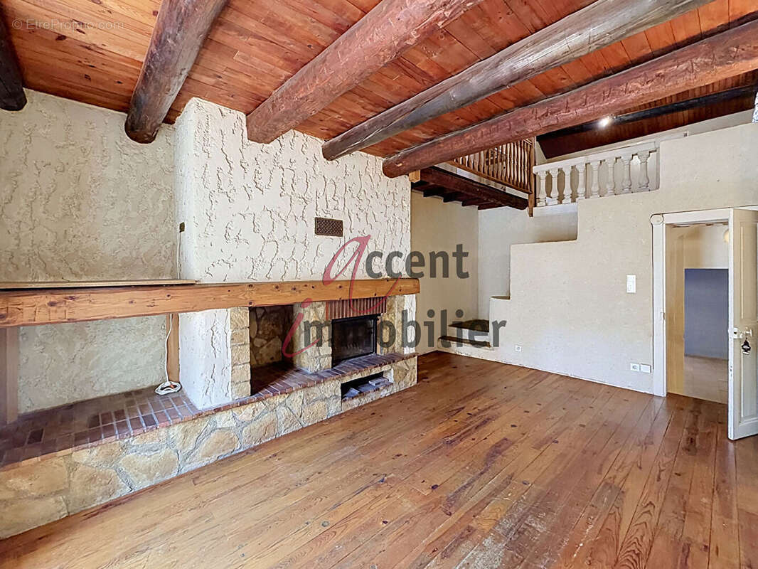 Maison 114 m² avec une cour, 3 chambres et atelier de 50m² - photo 4